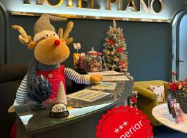 Hotel Piano，位于塞格德的酒店