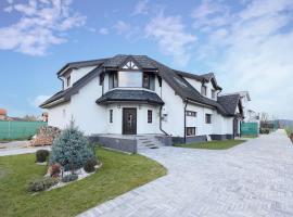 Casa Soarelui Brașov, hotel a Cristian