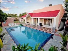 Aranya Villa -A Luxurious Boutique Staycation
