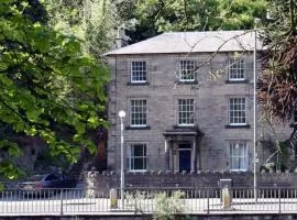7 Bed in Matlock Bath oc-n34368