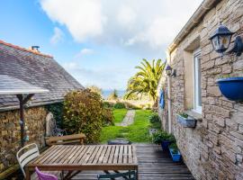 Ty Zazou - Proche de la mer, Hotel in Lanvéoc