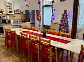 Къща за гости Куклите Петревене