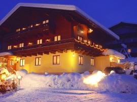 Pension Mozart by Skilink Winter, hotel em Hofmarkt