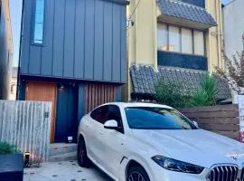 Villa Monica Premium