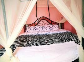 Grace, hotel com estacionamento em Marsabit