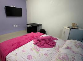 Quarto privado pr&oacute;ximo ao centro 13，馬瑙斯的青年旅館