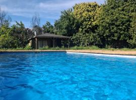 Cabañas Candelaria، فندق في لوس أنجلوس