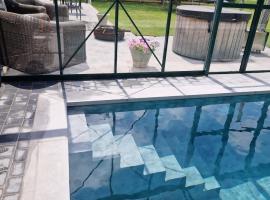 Villa - The Cozy Relax Home - Comfort Nature & Style, Hotel in Beernem