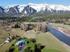 Elk River Estate by Fernie Central Reservations