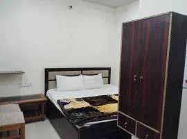 Ma Tulshi Geust House