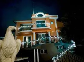 VILLA Valhalla Private heated swimming-pool