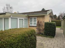 Summerhouse in Liseleje, hotel i Liseleje