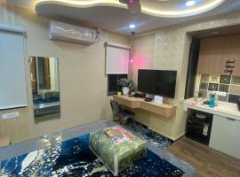 SAJ motel 02, hotel in Belgaum