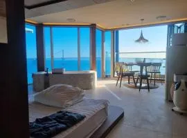 루미에르 디럭스 오션뷰 그랜드룸-광안리 해수욕장