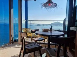 루미에르 디럭스 오션뷰 그랜드룸 01-광안리 해수욕장