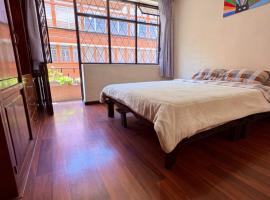 Aquisito Nomas Es, hotel em Cuenca