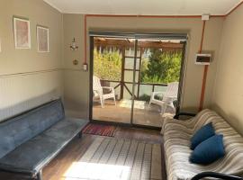 casa en el lago, hotel in Contulmo