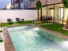 Dar Bouazza Luxury apartment with pools garden sports courts parking near the sea