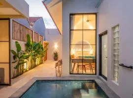 V2-1BR with Pool and jungle view-5 mnts to the beach-restaurant