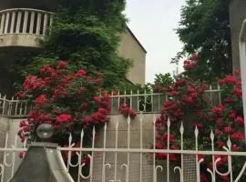 Частный дом с отдельным входом