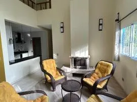 Casa Aconchegante na Serra da Cantareira em Condomínio Fechado