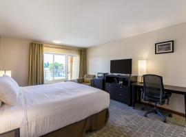 The Prime Suites, Vallejo - Napa Valley and Six Flags Discovery Kingdom โรงแรมในบาเยโค