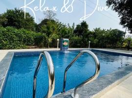 Yashokiran Farmstay, hotel a Borlai