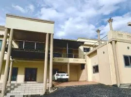 Royal Ridge Guest House