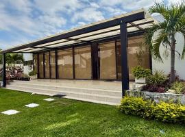 Villa Luna, Hotel in Rivera