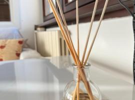 Luminoso appartamento in pieno centro città NUOVO!, hotel v destinaci Belluno