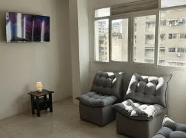 Apartamento Renovado a 5 Minutos del Centro Comercial Sambil Candelaria en Caracas