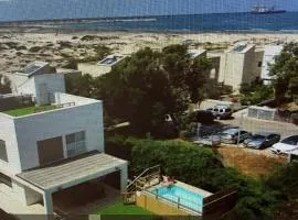 הבית בחוף הזהב