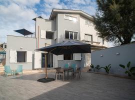 Domus Mare Nostrum Focene, hotel a Focene