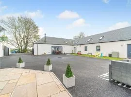 5 Bed in Galston oc-s33451