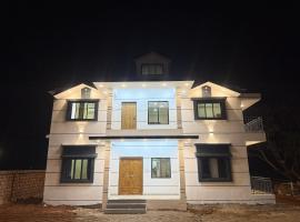 Royal Casa Resort Diveagar, hotel in Borlai Panchaitan