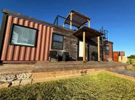 NEW Cornhole, Pickleball, Hot Tub, Pool & Patio