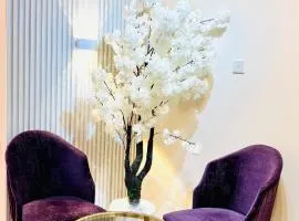 Sea View Holiday Home with Parking