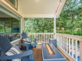 NEW Nestled Private Tiny Home Situated Near ONP, отель в городе Порт-Анджелес