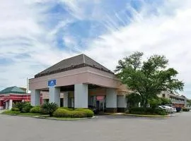 Heritage Inn & Suites by Capital O Baton Rouge I 10