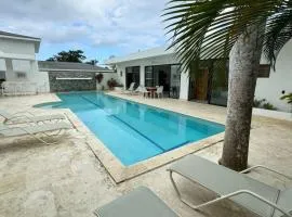 5 Bedroom Villa With BBQ and Washer