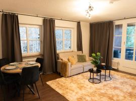 Stilvolles Apartment mit Balkon, Parkplatz & Top-Lage: St. Blasien şehrinde bir otel