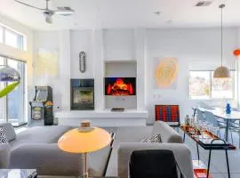 Resort pool, Spa, Game Room, Fireplace & Billiards