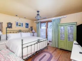 432 W, Colorado Ave, home