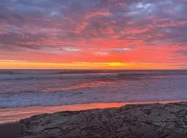 Beach Apartment with Pool and Lake - Playa Hermosa