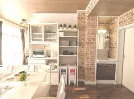 LandHouse Seto Hagiyamadai ジブリへ車で約10分 MAX9人 駐車場2台