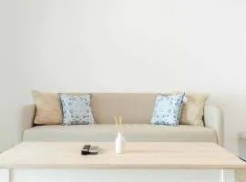 3-Bedroom Luxury Home in Azure Hope Island