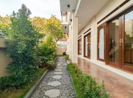 Singaraja Sea View Villa