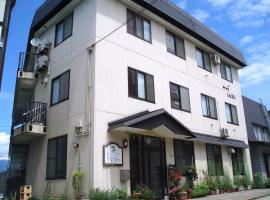 Shinazawa โรงแรมในโนซาวะออนเซ็น