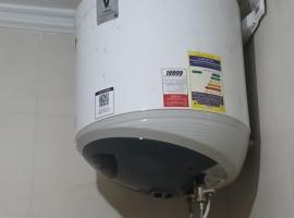 Noya Pyramids INN, ξενοδοχείο σε Nazlet el-Sîsi