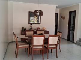 Casa ampla e confortável, hotel a Vera Cruz de Itaparica